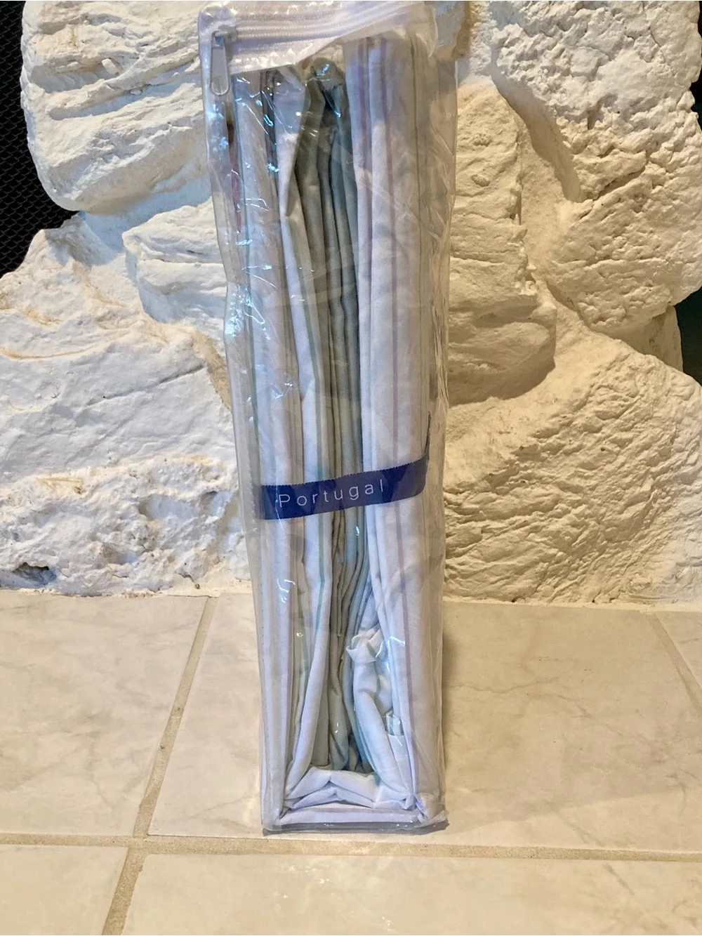Alda Textiles nwt packaging